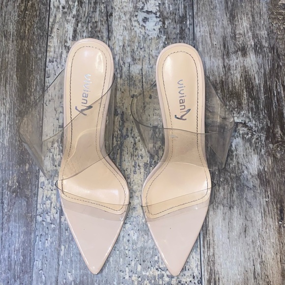 Sexy Nude Pointed heels - Picture 2 of 4